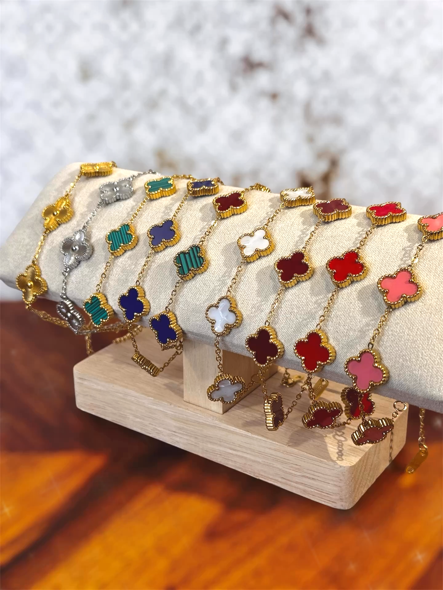 Gold Clover Bracelet | Stainless Steel