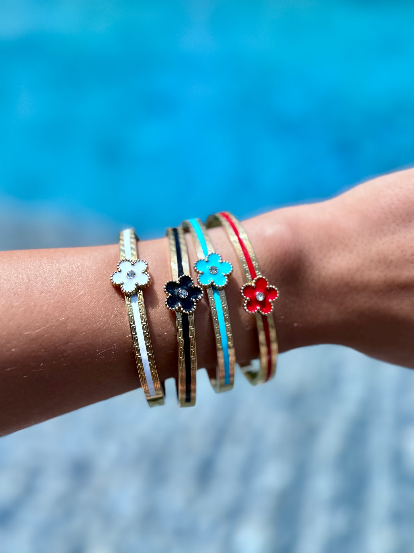 Gold Clover Color Pop Bangles