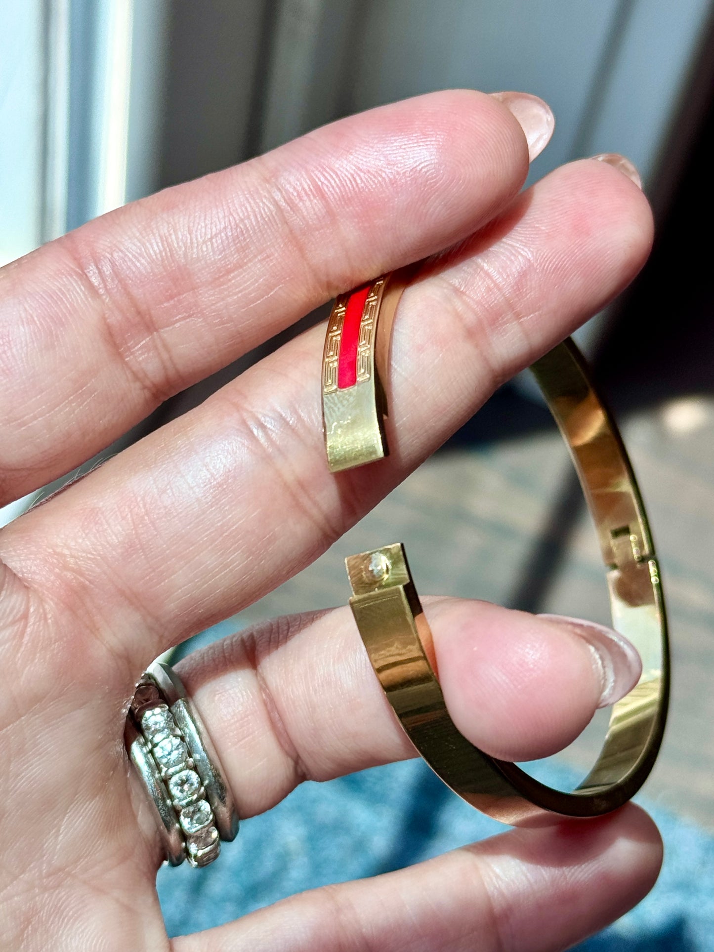 Gold Clover Color Pop Bangles