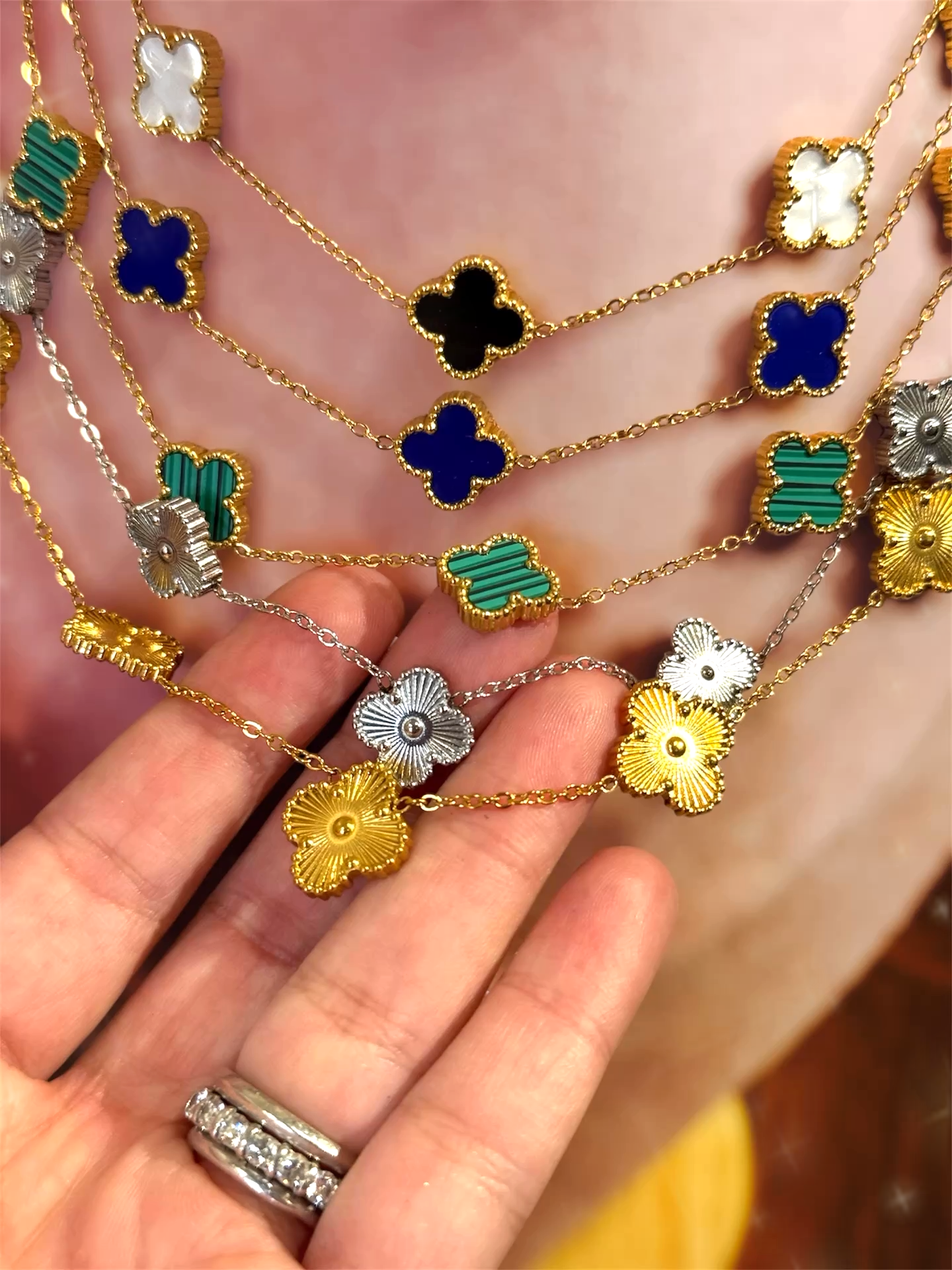 Gold Clover Necklace | Stainless Steel